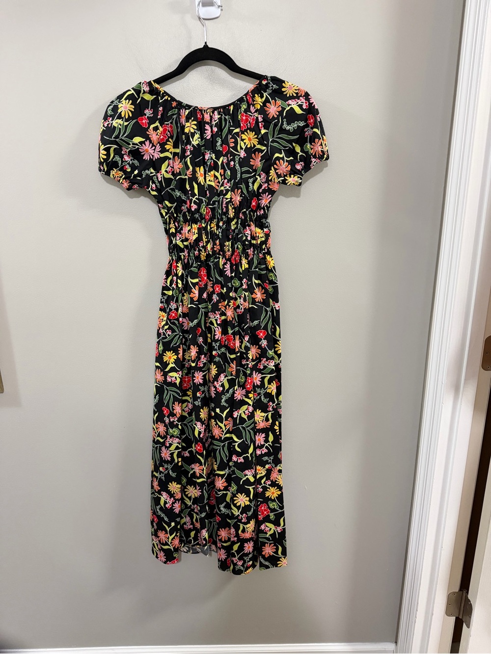 Kate Spade Rooftop Garden Black Floral Riviera Dress. Puff Sleeves. Size XS - Picture 2 of 9